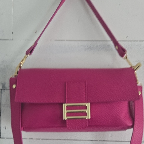 DIVINA FIRENZE ITALY LEATHER Pink and Gold Crossbody Bag with Structured Design - Picture 1 of 5